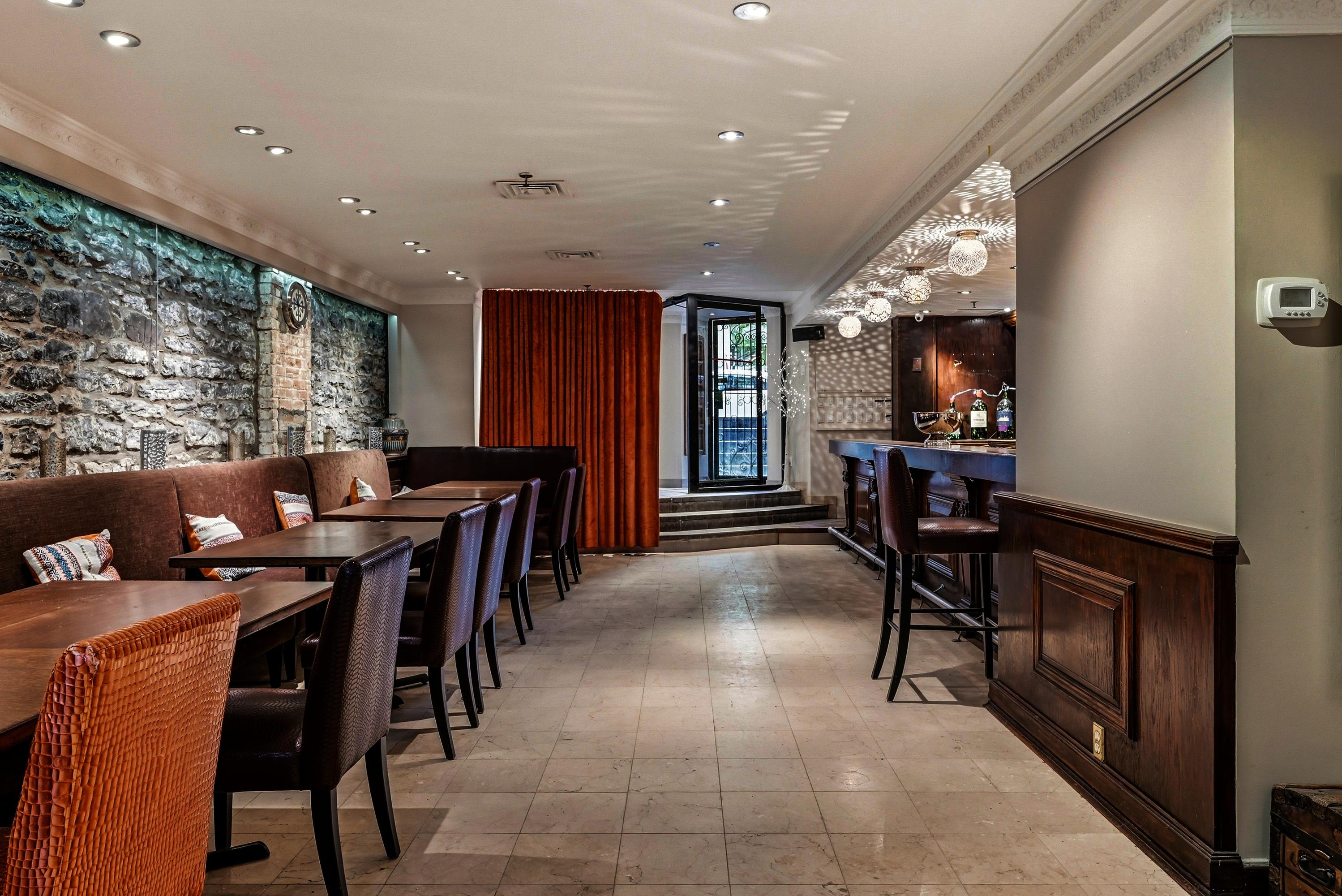 Full Dining Room